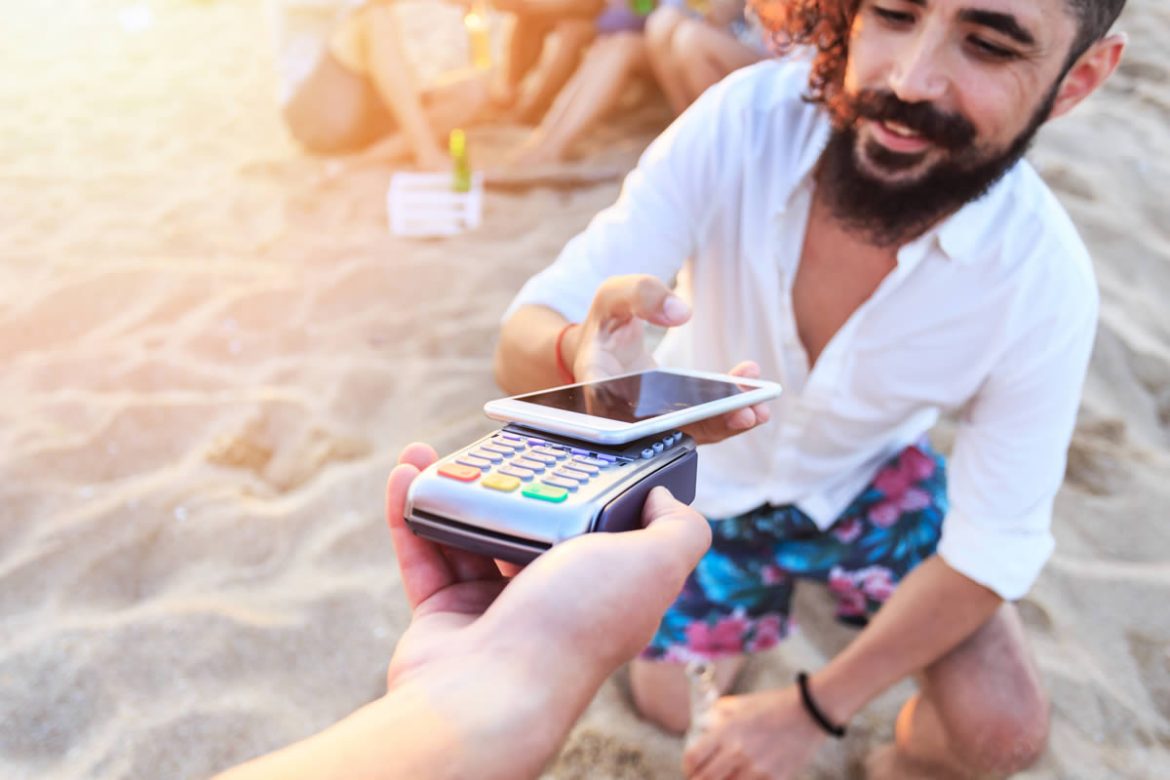 Bezahlen ist längst nicht mehr an einen Ort gebunden. Mobile Systeme verlagern den Verkaufspunkt zum Kunden.